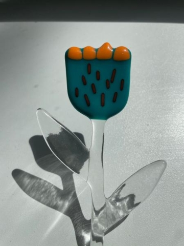 Klaasist lill, teal