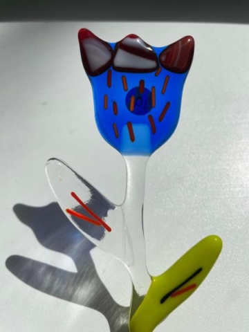 Klaasist lill, sini-punane