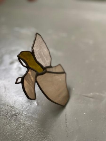 Vitraaž "Roosa ingel"