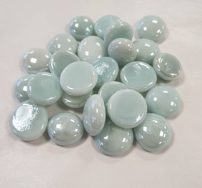 Klaashelmes lüstriga helesinine opaakne, 20mm