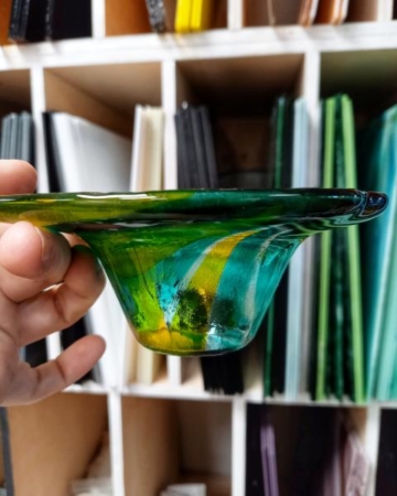 Rohetav küünlajalg või linnu jootmisnõu