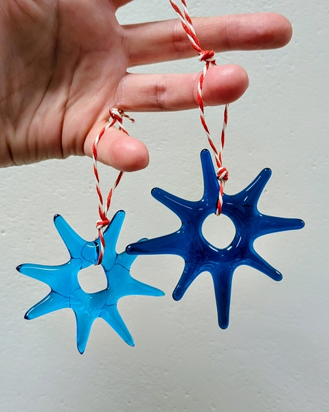 Jõuluehe, Sinised tähed