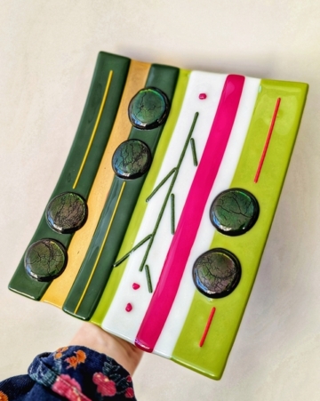 Omanäoline mummudega vaagen